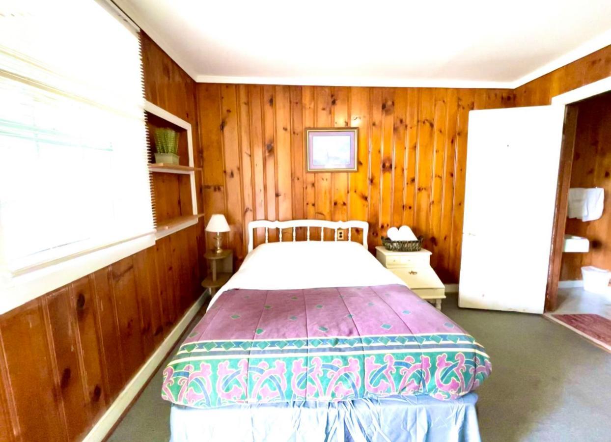 Rock Castle Resort Lake George Bagian luar foto