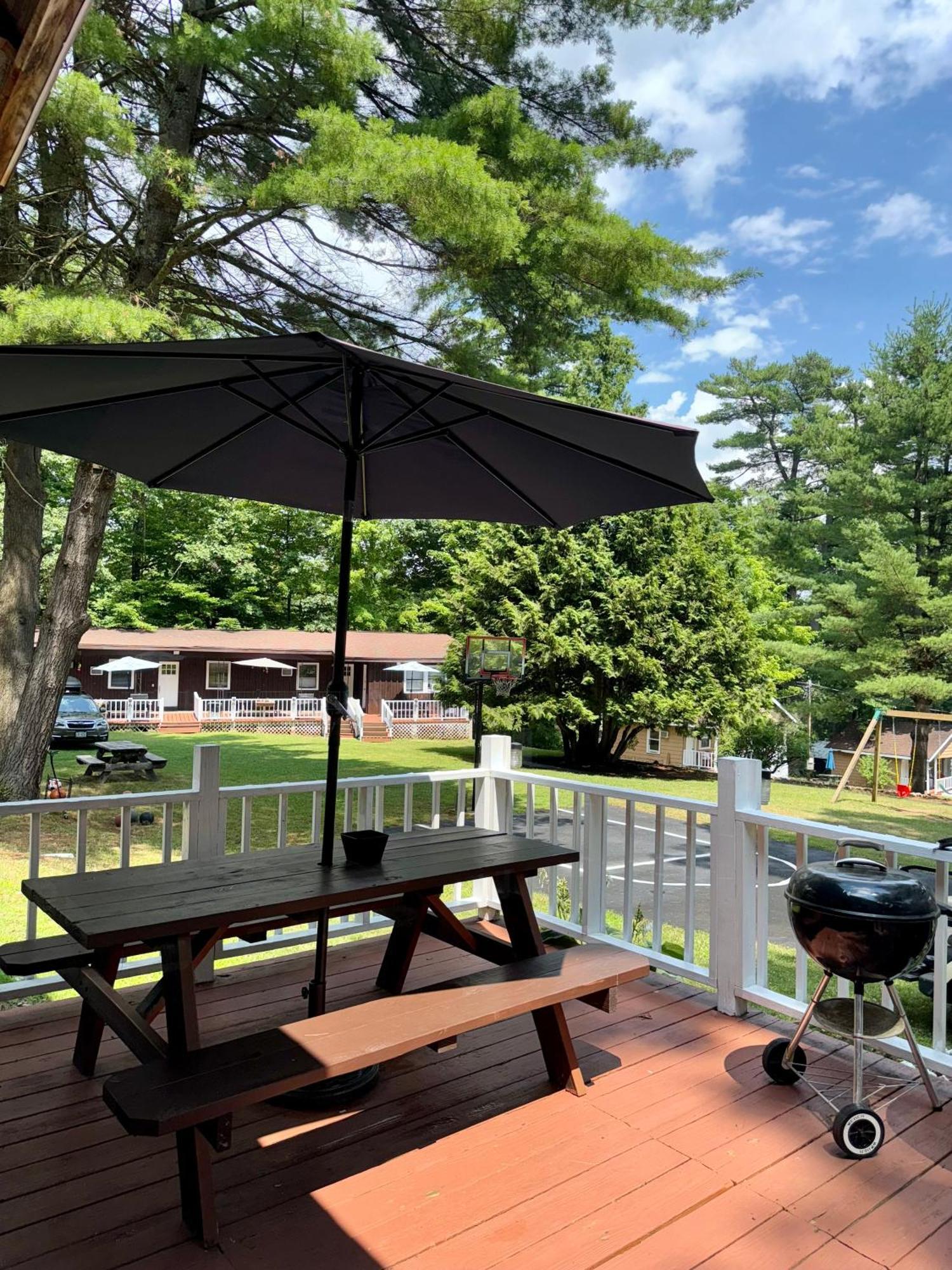 Rock Castle Resort Lake George Bagian luar foto
