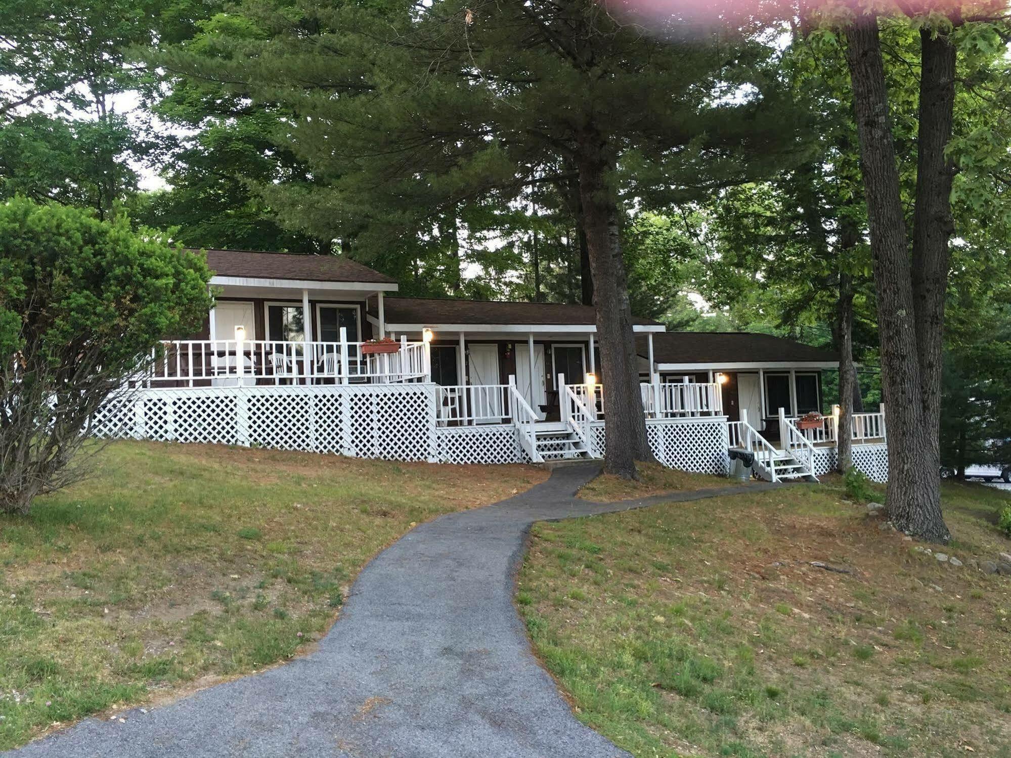 Rock Castle Resort Lake George Bagian luar foto