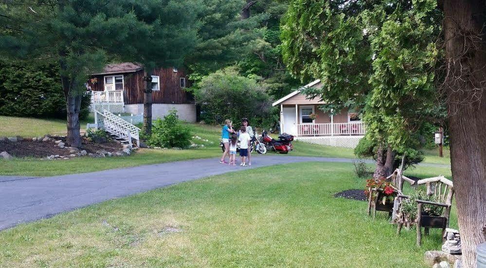 Rock Castle Resort Lake George Bagian luar foto